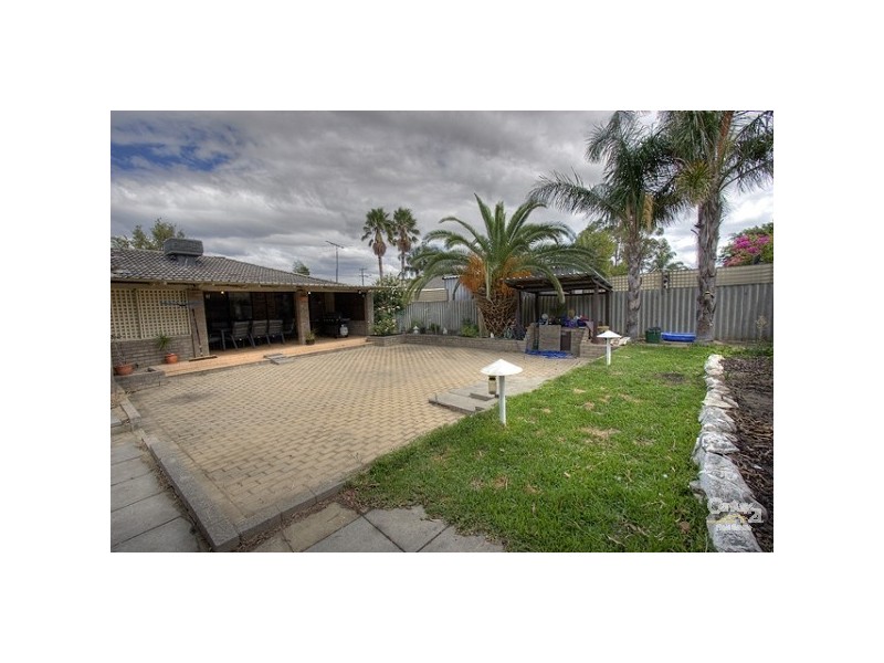 5 Jubilee Road, Forrestfield WA 6058