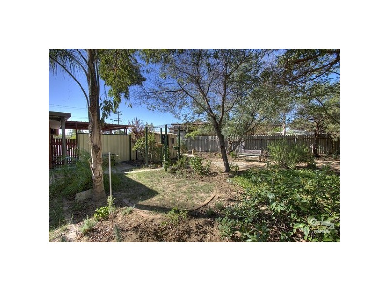 31 Agincourt Drive, Forrestfield WA 6058