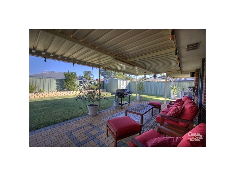 29 Fruit Tree Crescent, Forrestfield WA 6058