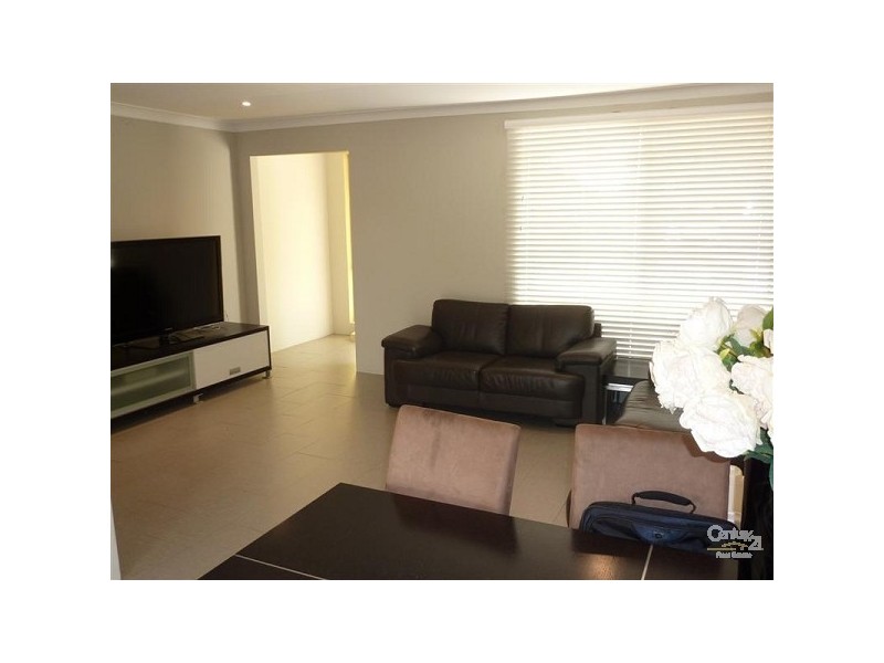 120 Berkshire Road, Forrestfield WA 6058