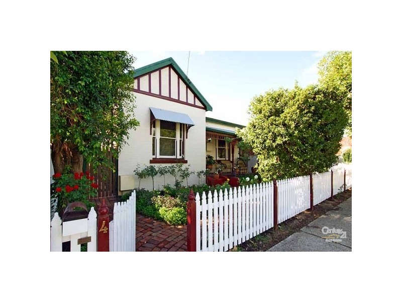 4 Ford Street, Woodbridge WA 6056