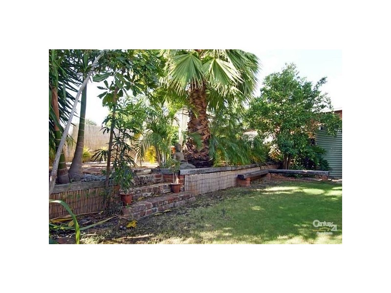 4 Ford Street, Woodbridge WA 6056