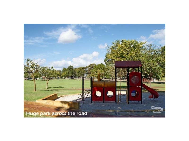 4 Ford Street, Woodbridge WA 6056