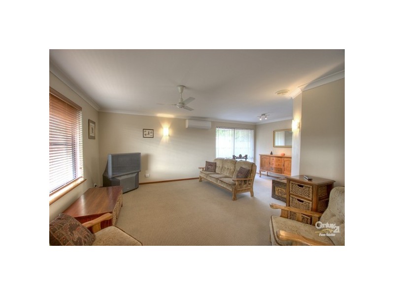 6 Truro Court, Yanchep WA 6035