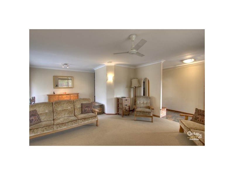 6 Truro Court, Yanchep WA 6035