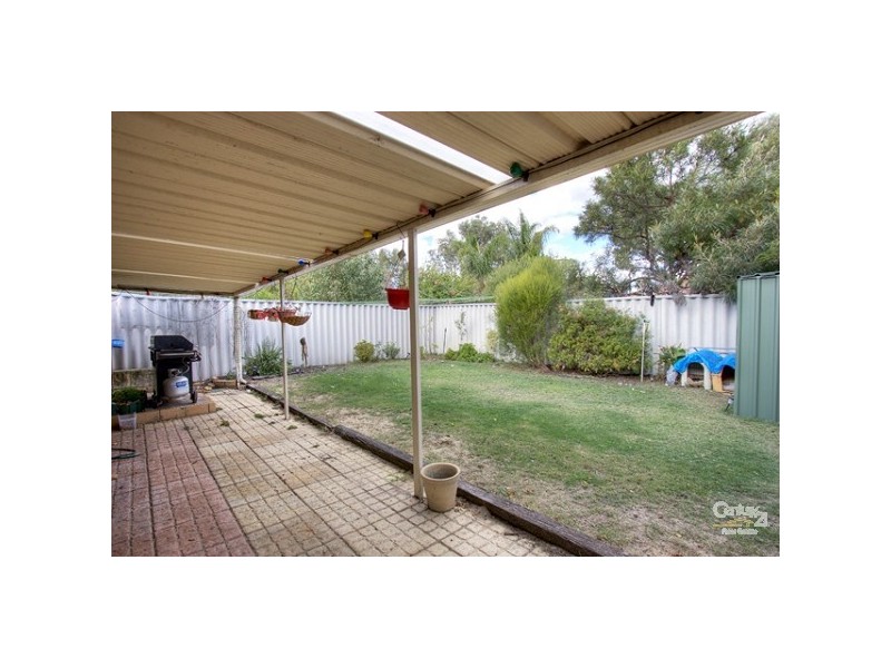 30 Dulverton Close, Stratton WA 6056