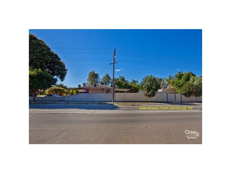 33 Sussex Road, Forrestfield WA 6058