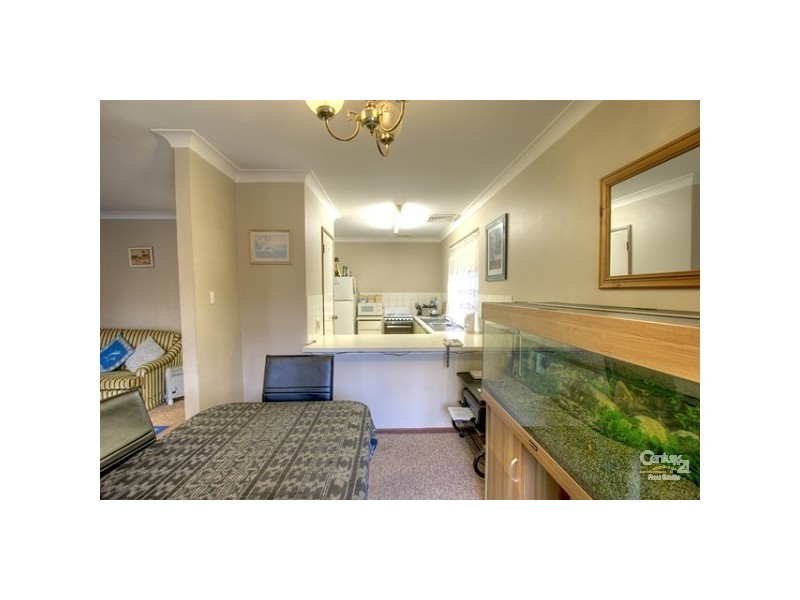 2/24 Morris Drive, Forrestfield WA 6058