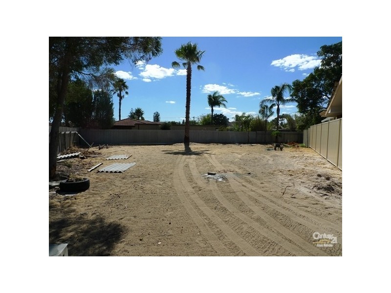 Lot 2/26 Sovereign Place, Forrestfield WA 6058