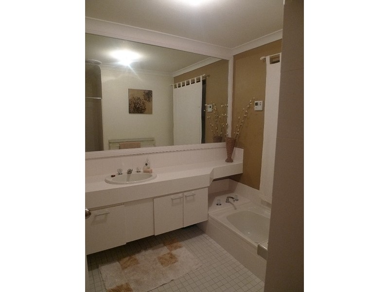 26 Sovereign Place, Forrestfield WA 6058