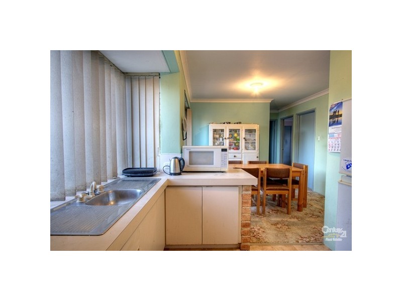 9/10 Dolan Way, Lockridge WA 6054