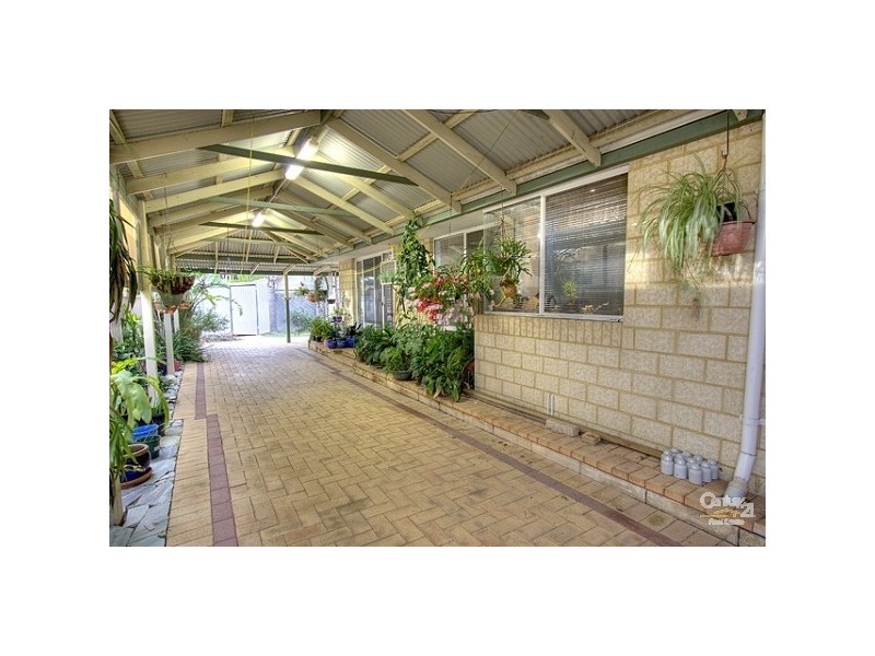 3 Agate Way, Maida Vale WA 6057