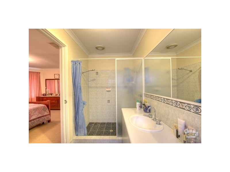 3 Agate Way, Maida Vale WA 6057