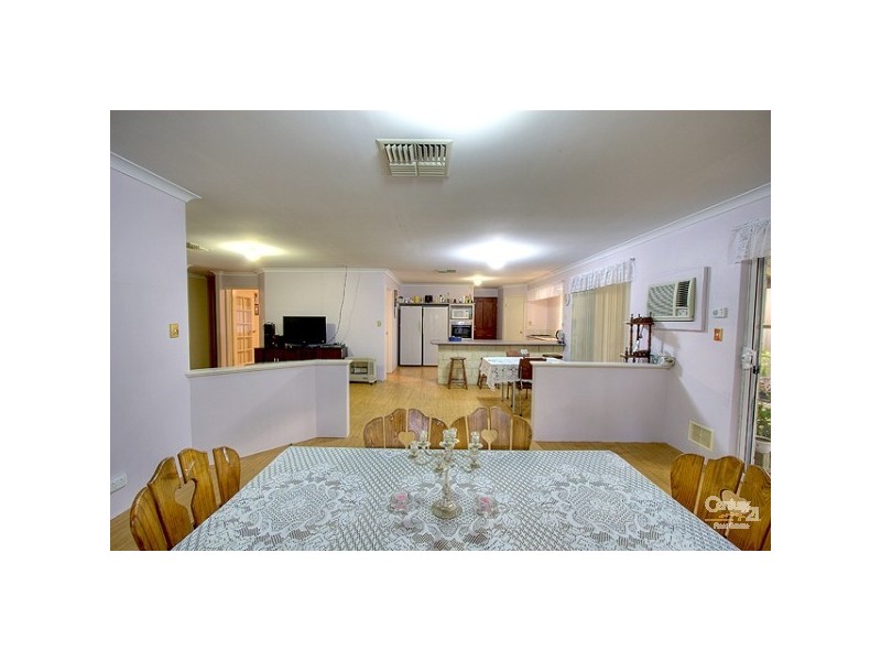 3 Agate Way, Maida Vale WA 6057