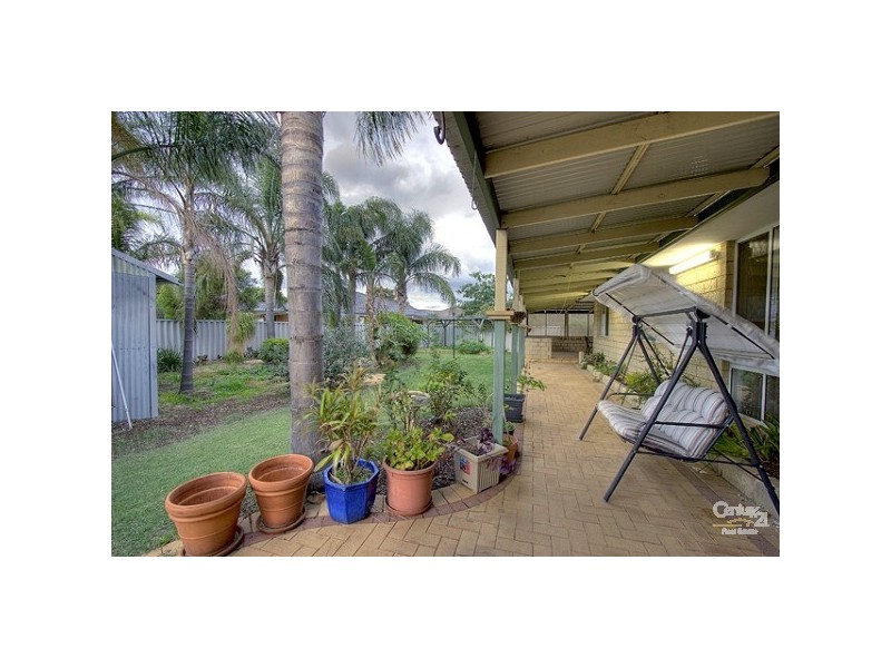 3 Agate Way, Maida Vale WA 6057