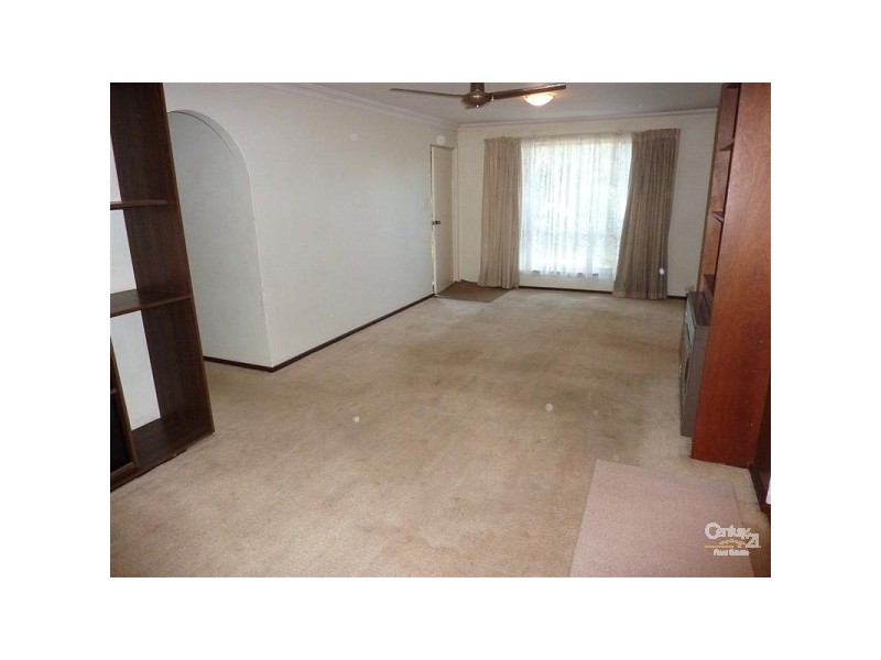 2 Diosma Way, Forrestfield WA 6058