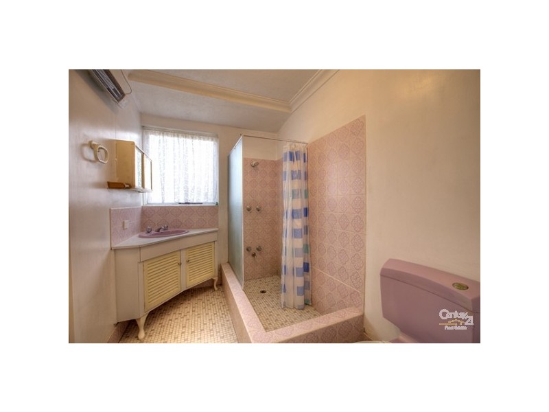 16 Allamanda Way, Forrestfield WA 6058