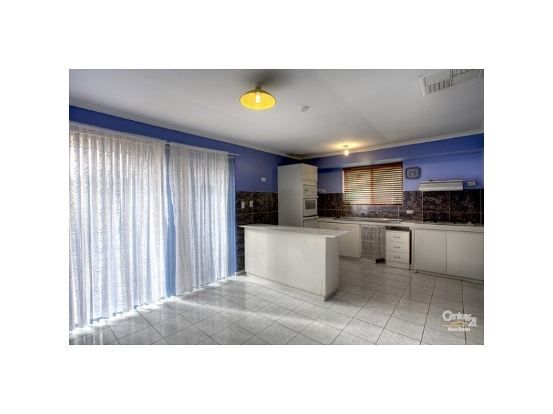 43 Anderson Road, Forrestfield WA 6058