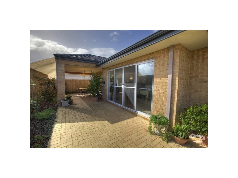 7 Delta Street, Wattle Grove WA 6107