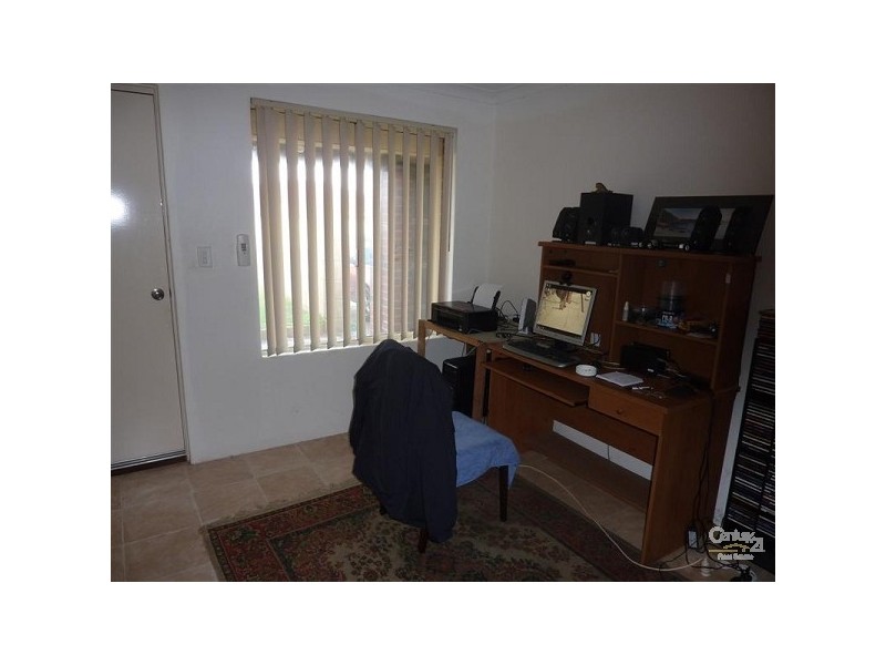 19 Mandon Street, Forrestfield WA 6058