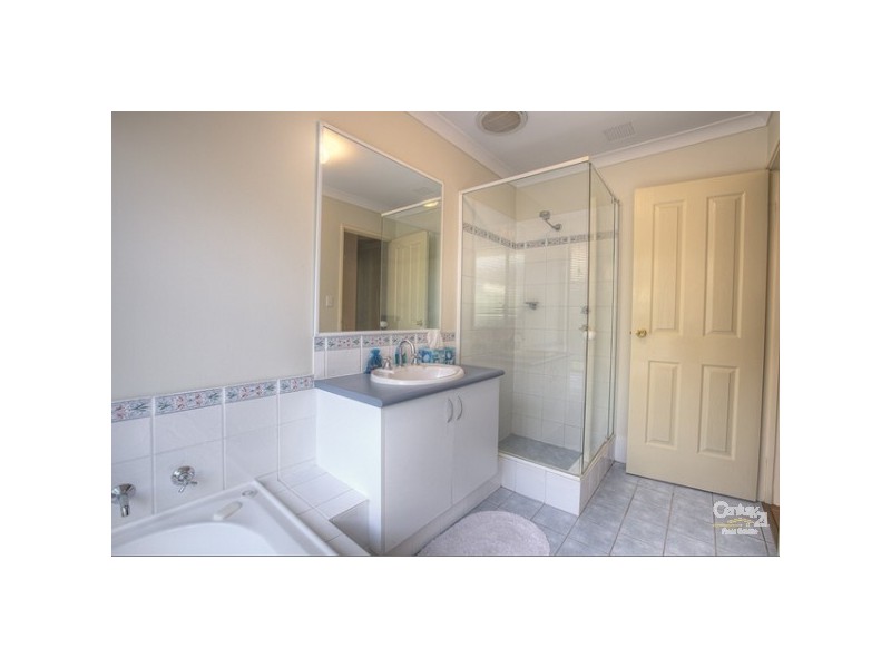 50 Bowden Drive, High Wycombe WA 6057
