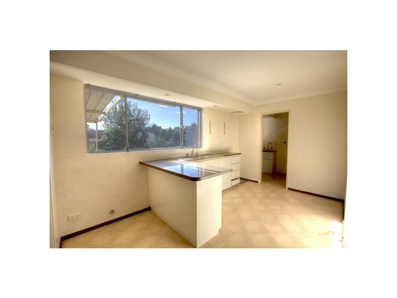 26 Agincourt Drive, Forrestfield WA 6058