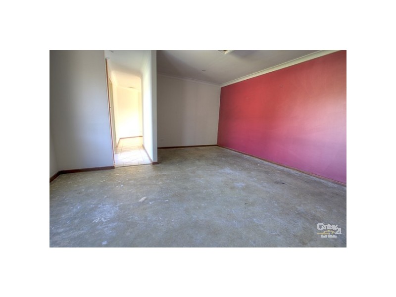 26 Agincourt Drive, Forrestfield WA 6058