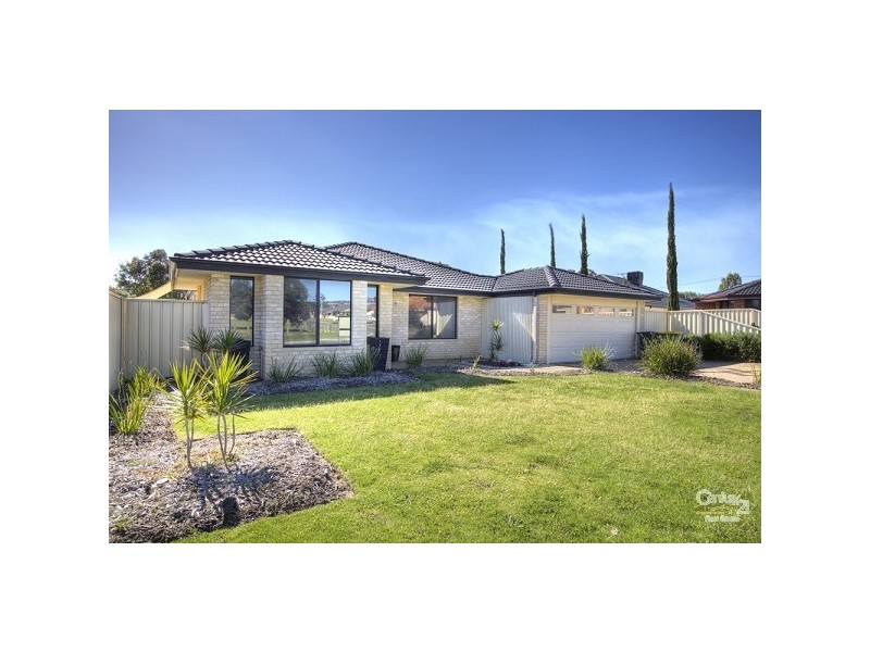 107 Fruit Tree Crescent, Forrestfield WA 6058