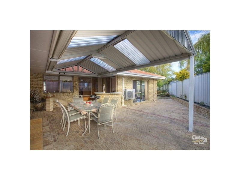 20 Redgum Court, Thornlie WA 6108
