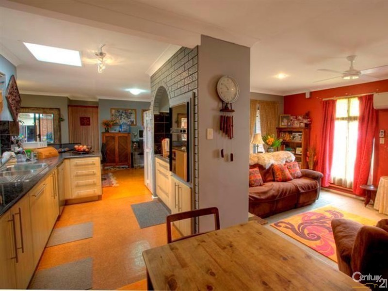 224 Dawson Avenue, Forrestfield WA 6058