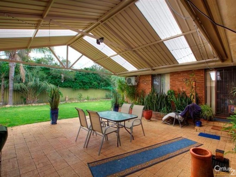 224 Dawson Avenue, Forrestfield WA 6058