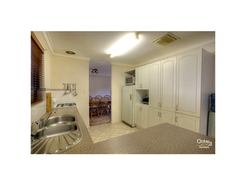 7 Calluna Way, Forrestfield WA 6058