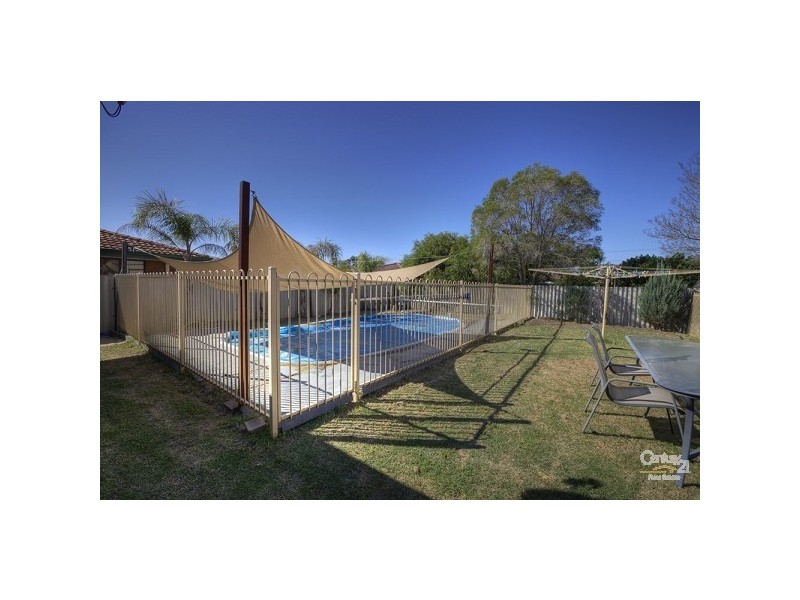 7 Calluna Way, Forrestfield WA 6058