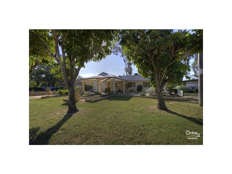 16 Kathleen Close, Maida Vale WA 6057