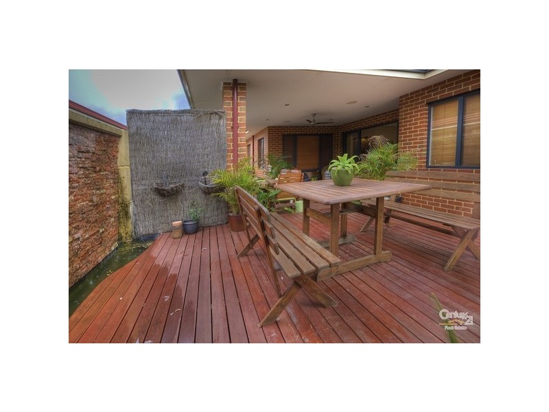 14 Regency Ramble, Wattle Grove WA 6107