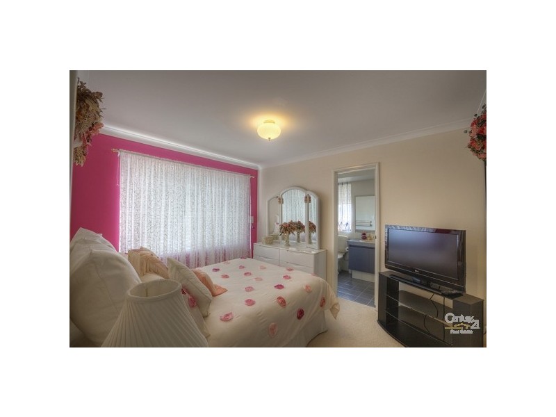 23 Russell Road, Maida Vale WA 6057