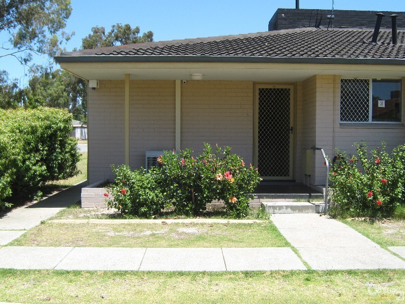 1/1 Prendiville Way, Langford WA 6147