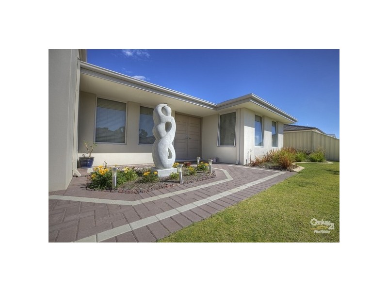 12 Delta Street, Wattle Grove WA 6107