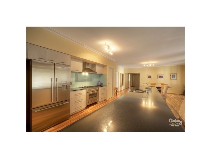 12 Delta Street, Wattle Grove WA 6107