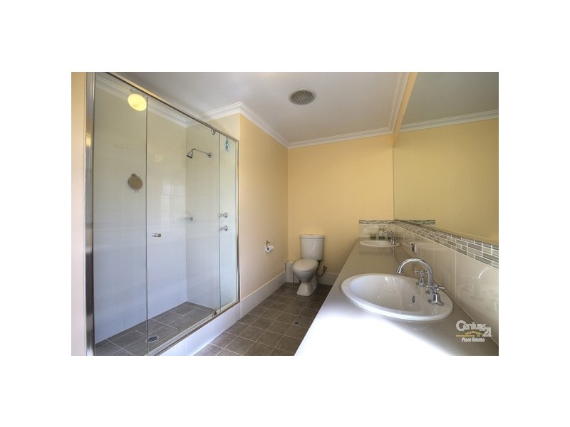 12 Delta Street, Wattle Grove WA 6107