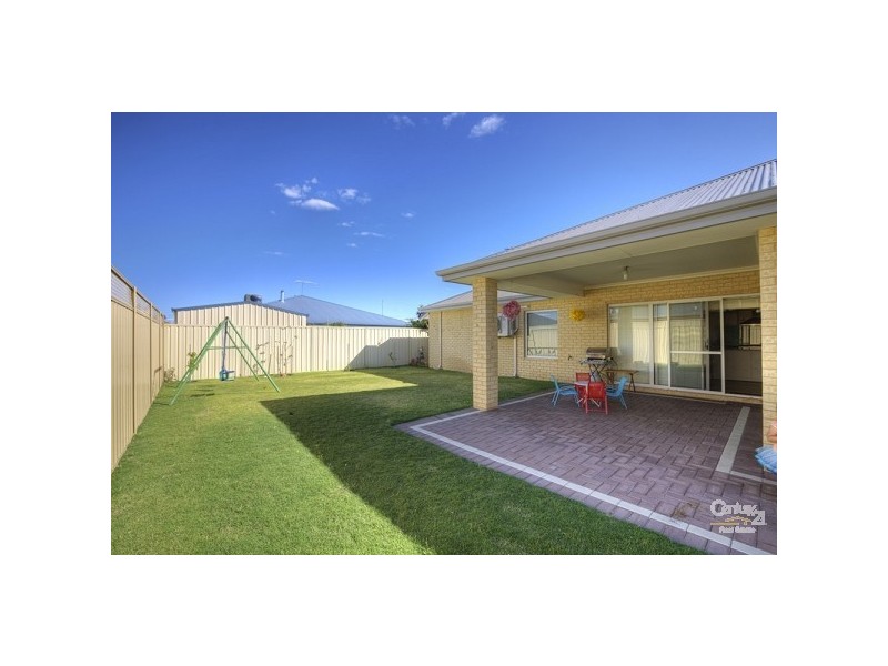 12 Delta Street, Wattle Grove WA 6107