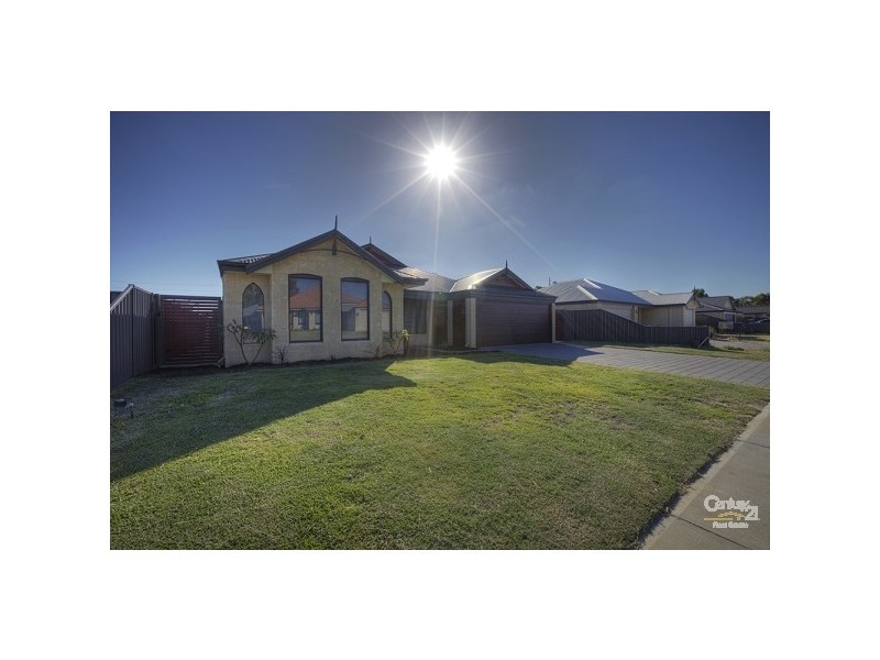 7 Rosemary Street, Wattle Grove WA 6107