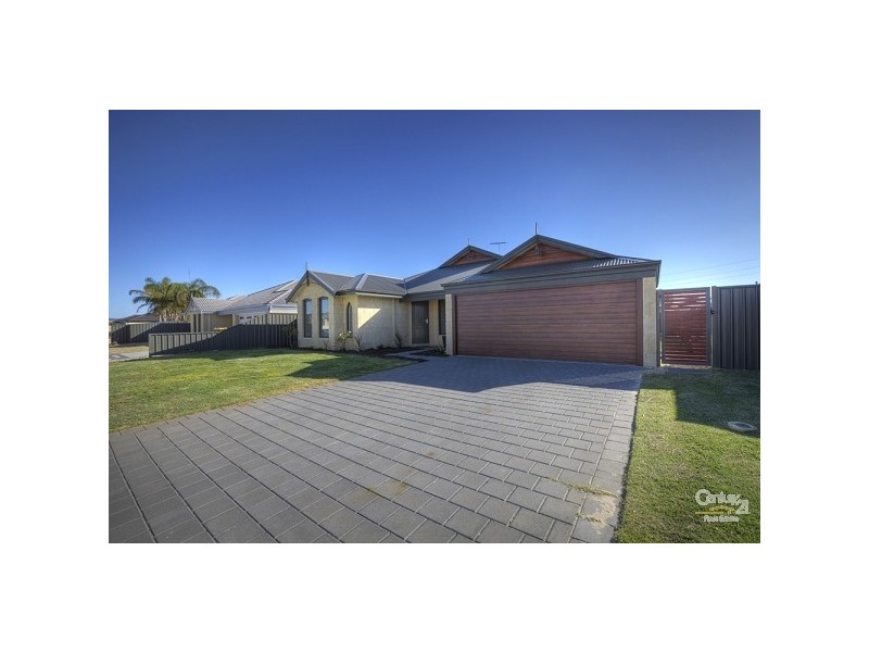 7 Rosemary Street, Wattle Grove WA 6107