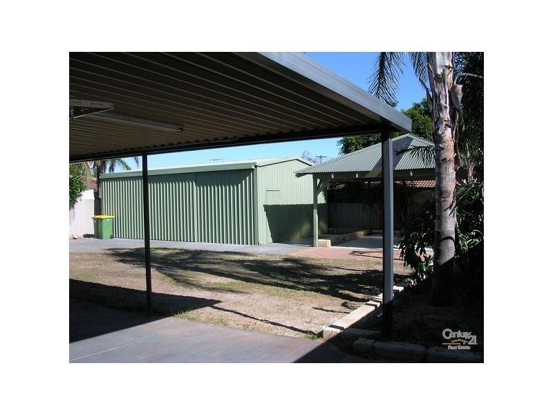 168 Berkshire Road, Forrestfield WA 6058