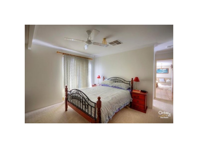 30 Fagin Way, Forrestfield WA 6058