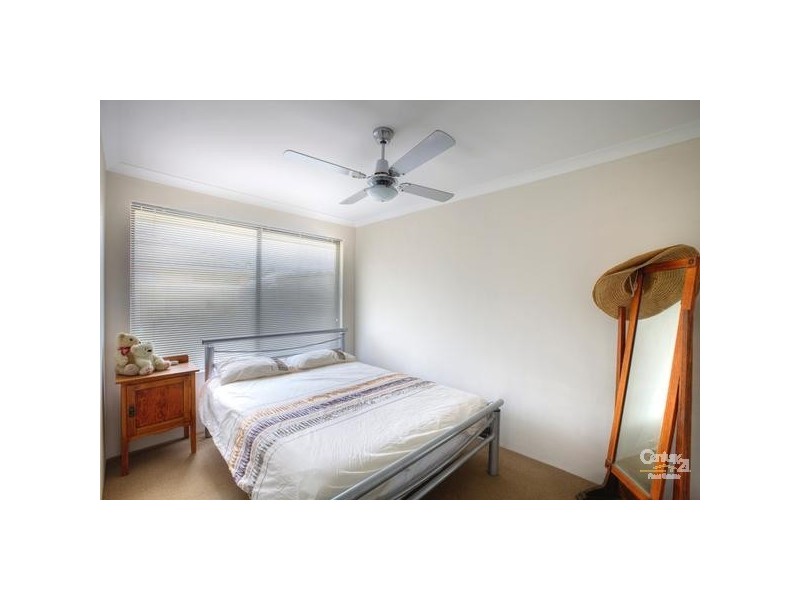 40 Brittain Road, Wattle Grove WA 6107