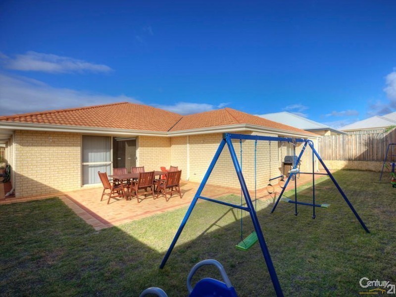 39 Mona Vale Loop, Ellenbrook WA 6069