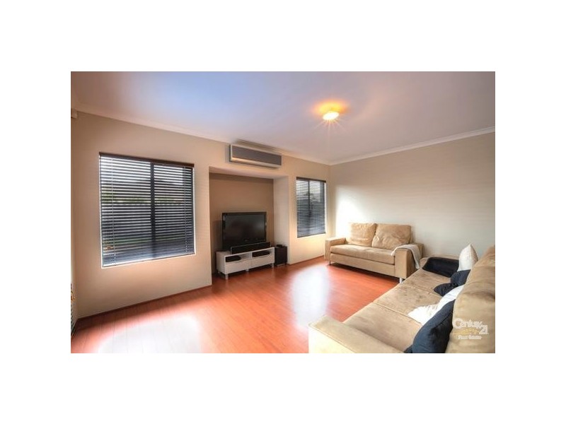 6 Elmore Way, High Wycombe WA 6057