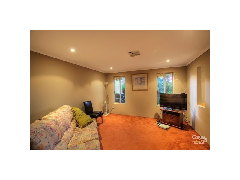 52 Fruit Tree Crescent, Forrestfield WA 6058