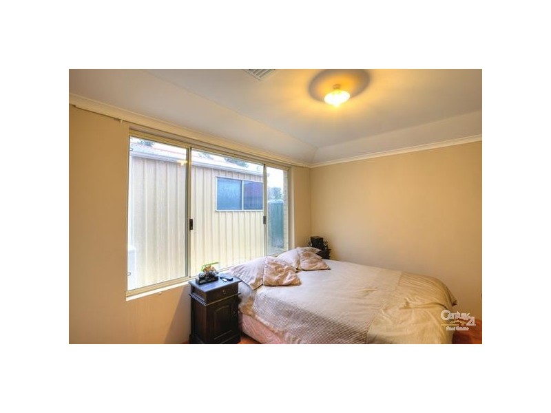 52 Fruit Tree Crescent, Forrestfield WA 6058